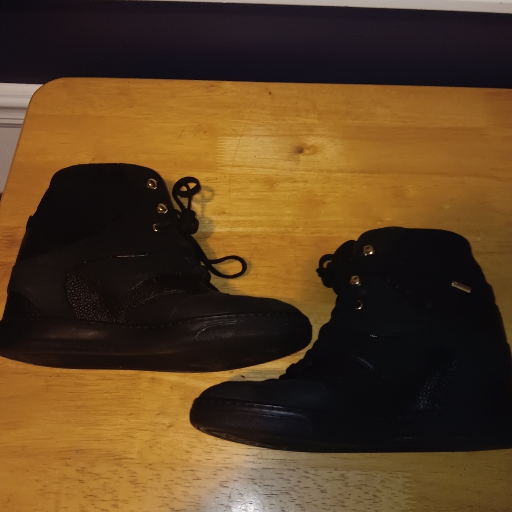 Louis Vuitton Suede & Leather Monogram Boots Size 6 1/2 - Picture 3 of 6